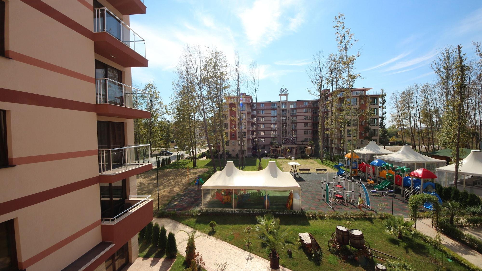 Menada Tarsis Apartments Sunny Beach Exterior foto