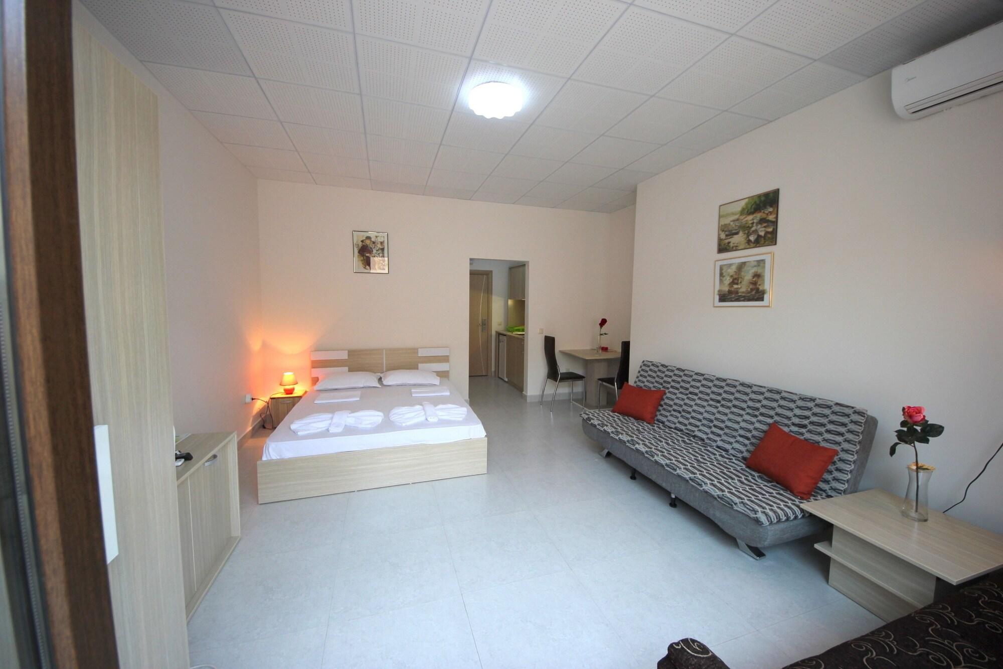 Menada Tarsis Apartments Sunny Beach Exterior foto