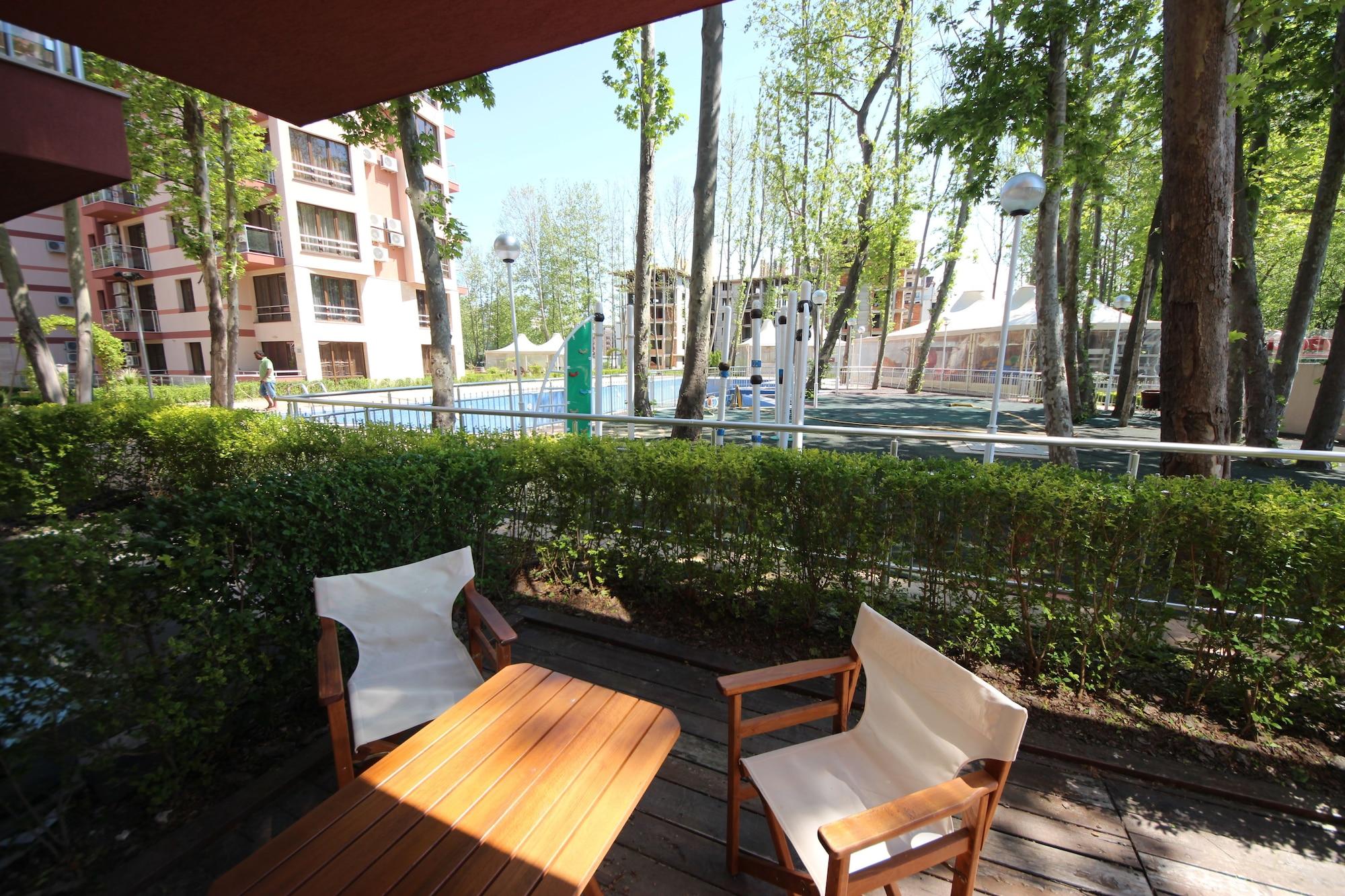 Menada Tarsis Apartments Sunny Beach Exterior foto