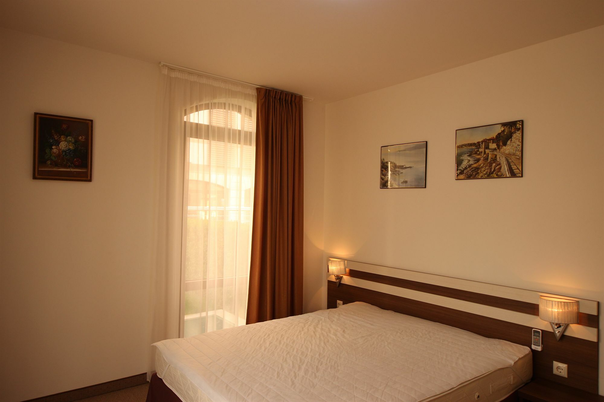 Menada Tarsis Apartments Sunny Beach Exterior foto