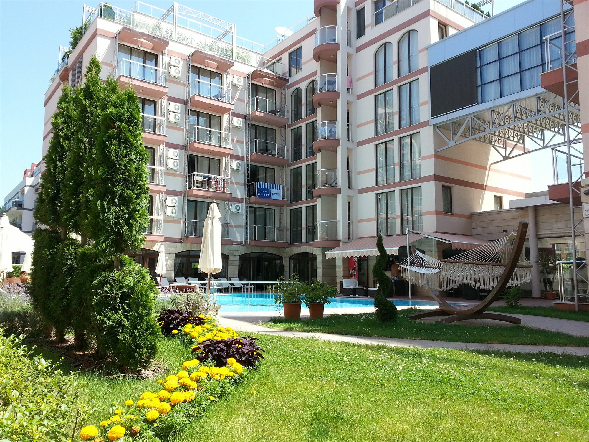 Menada Tarsis Apartments Sunny Beach Exterior foto