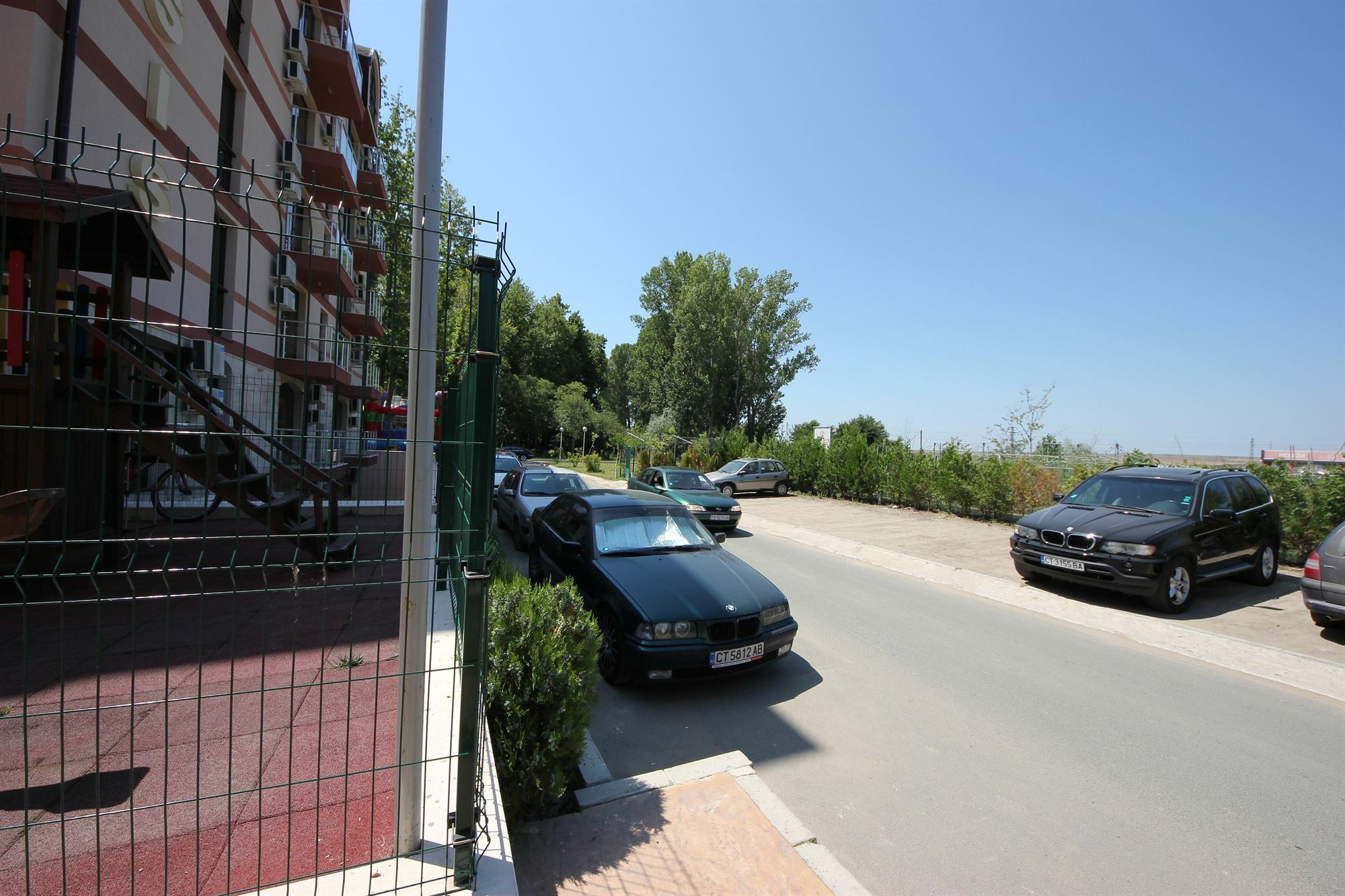 Menada Tarsis Apartments Sunny Beach Exterior foto