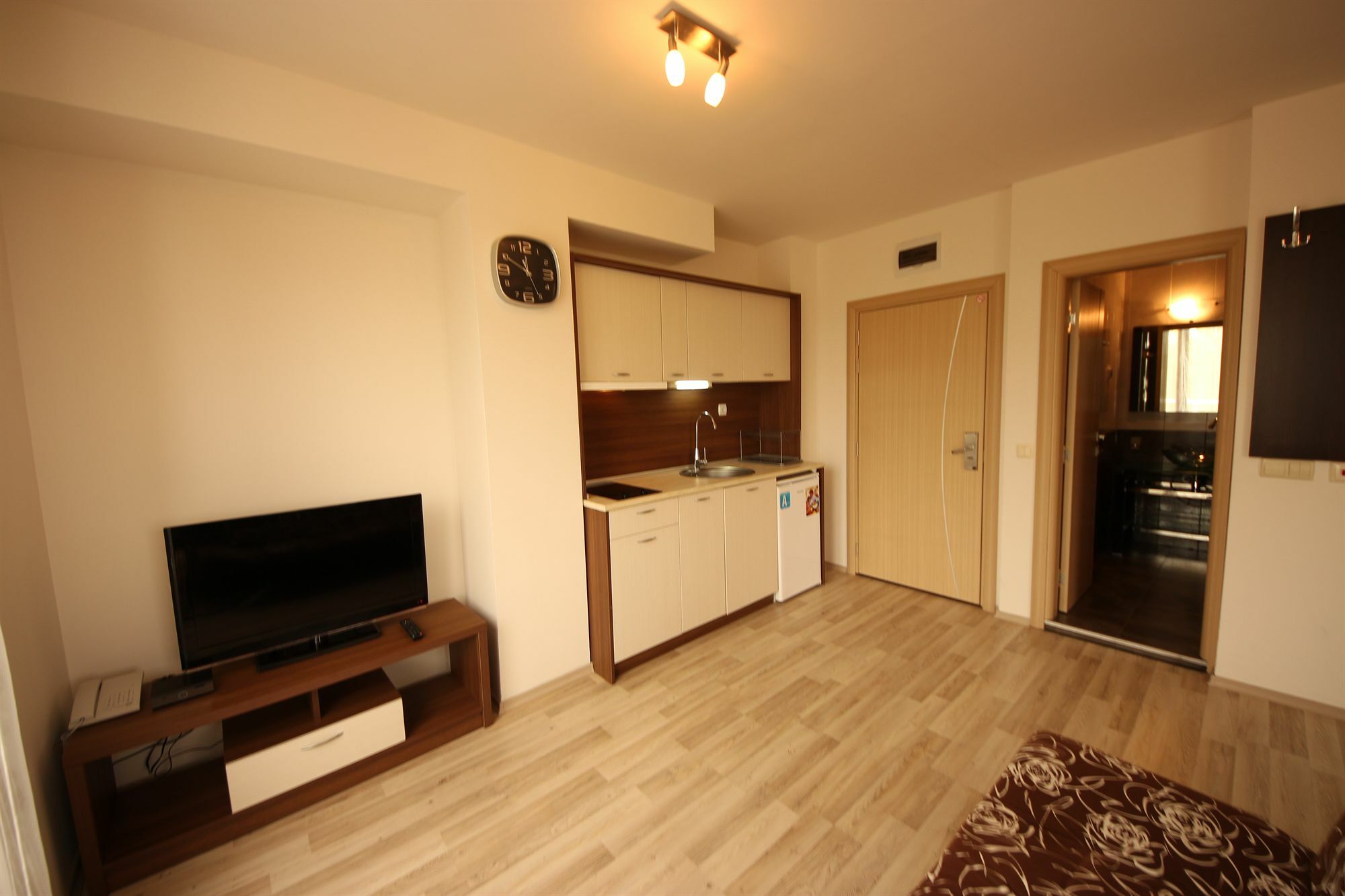 Menada Tarsis Apartments Sunny Beach Exterior foto